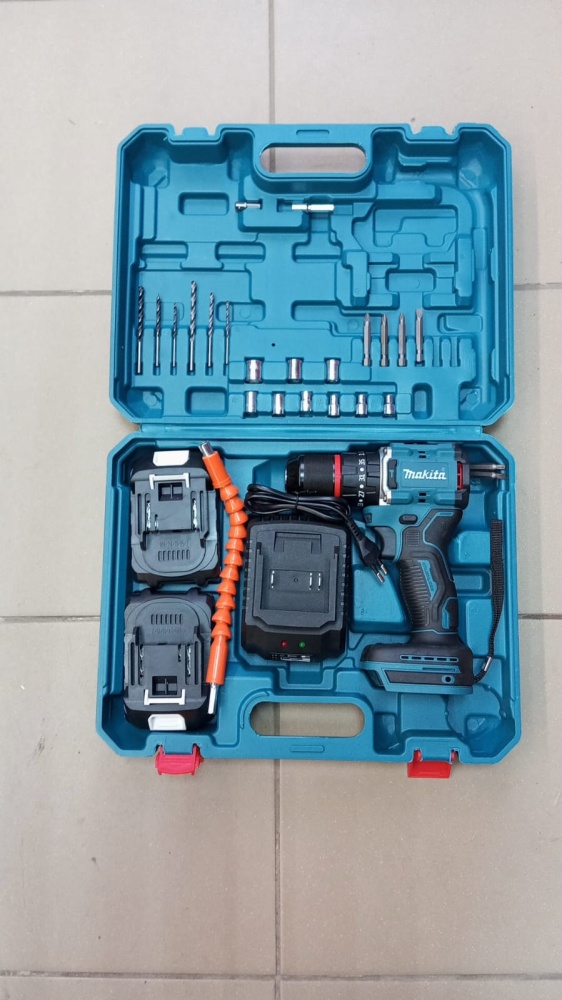 Шуруповерт MAKITA