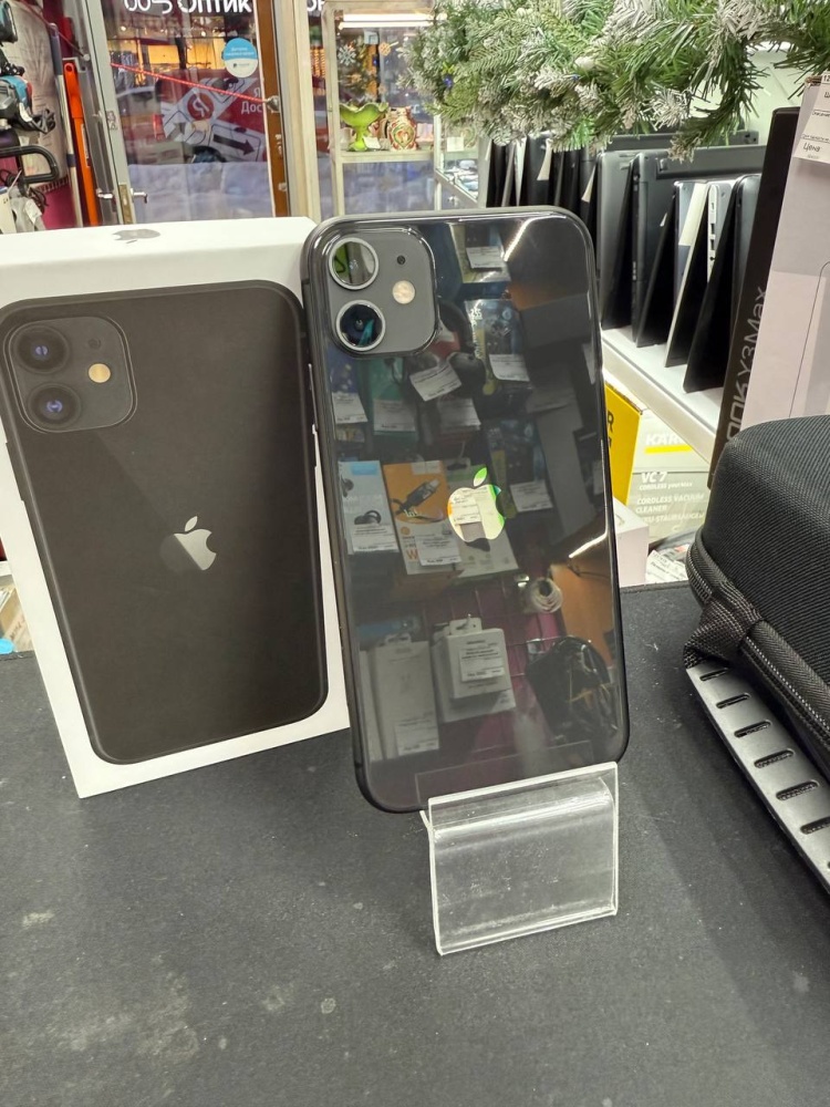 Смартфон iPhone 11 128 Gb