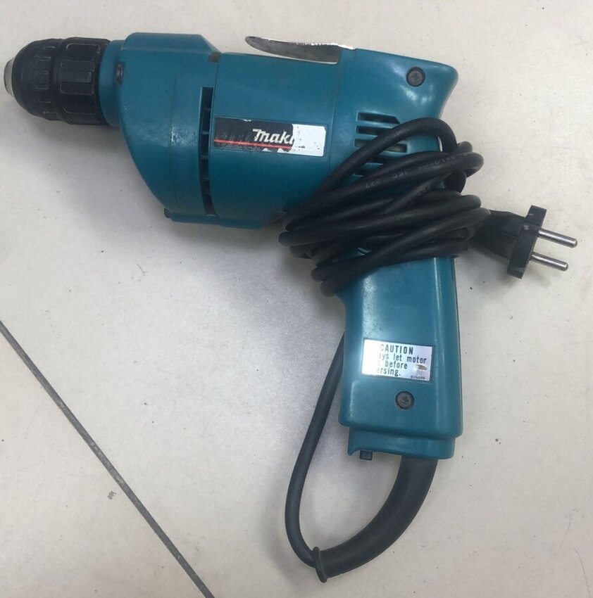 Электродрель Makita 6510Lvr