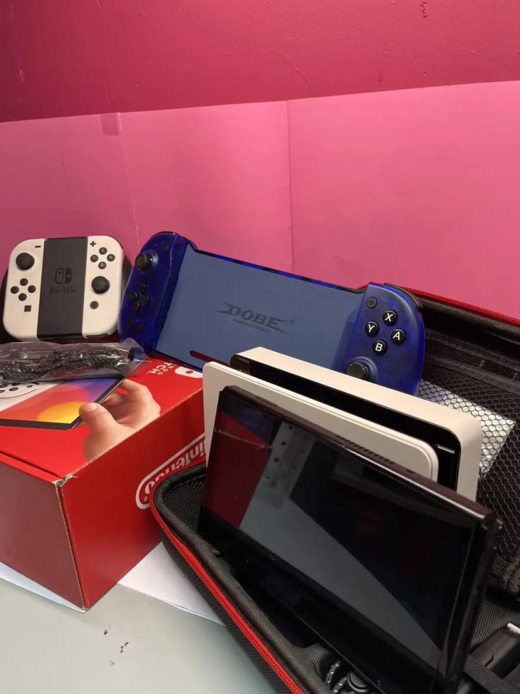 Игровая приставка Nintendo Switch 64 gb