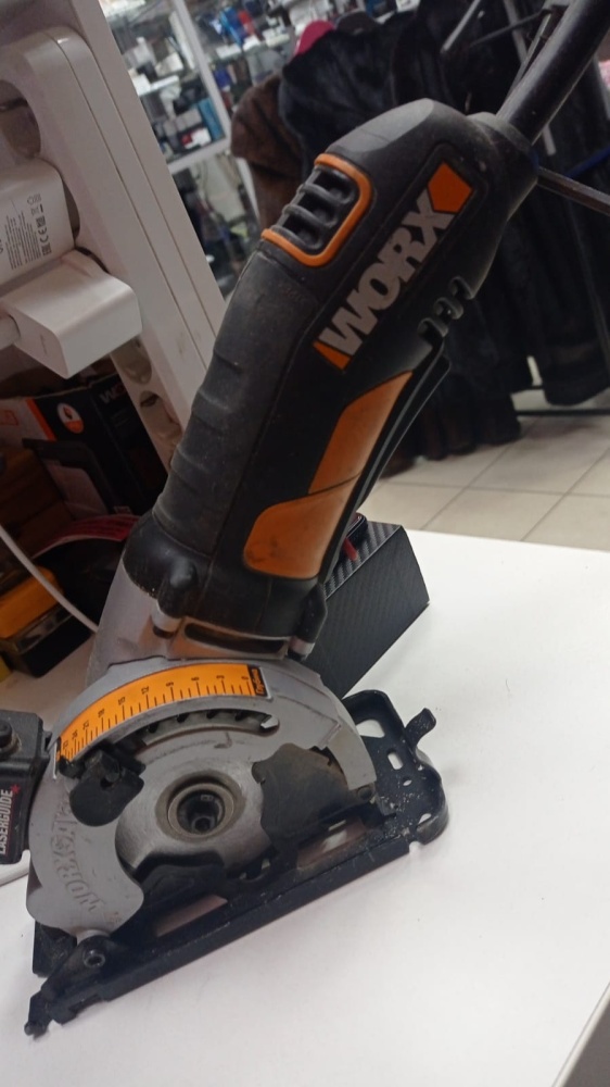 Пила дисковая Worx WX426