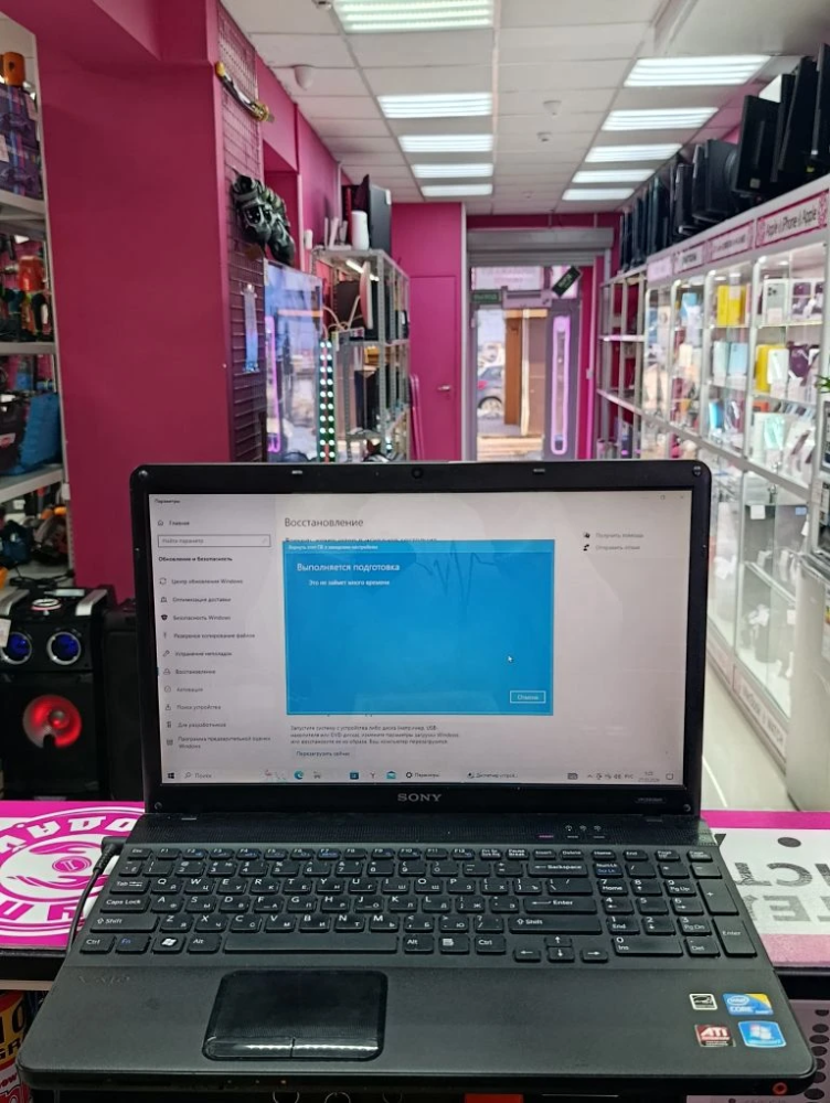 Ноутбук Sony Intel core i3 4gb 512gb AMD Radeon HD 5000 Series 