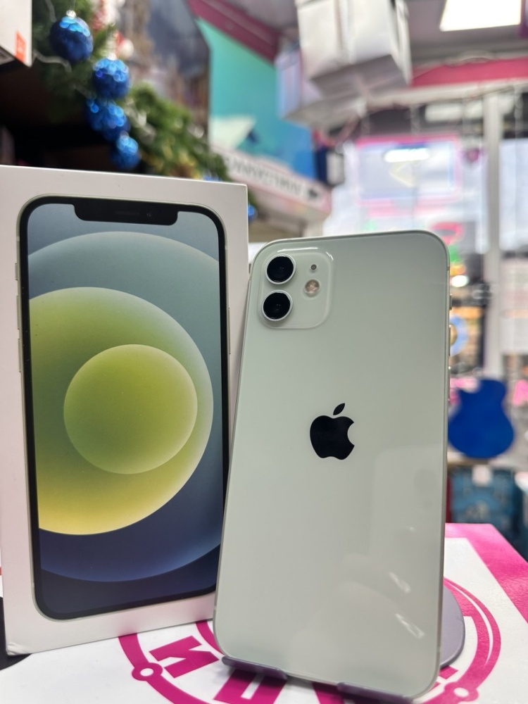 Смартфон iPhone 12 128 Gb 76%