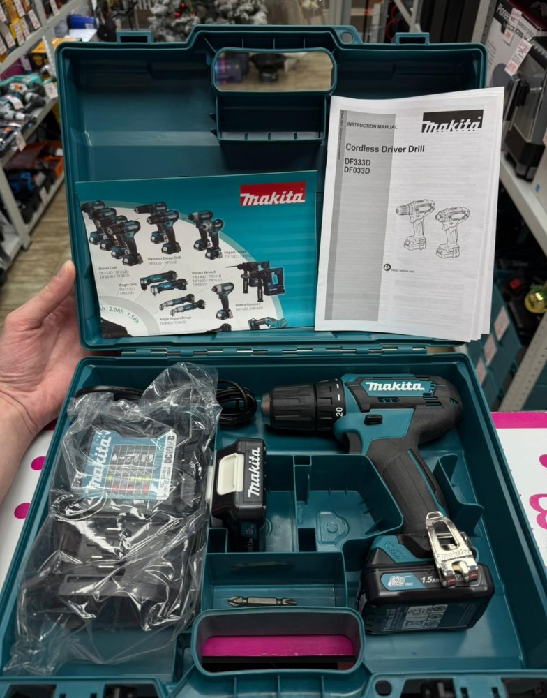 Шуруповерт Makita DF333D 2АКБ