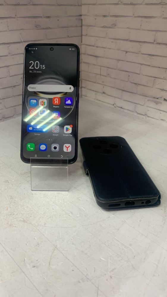 Мобильный телефон Tecno Spark 30c 8/256