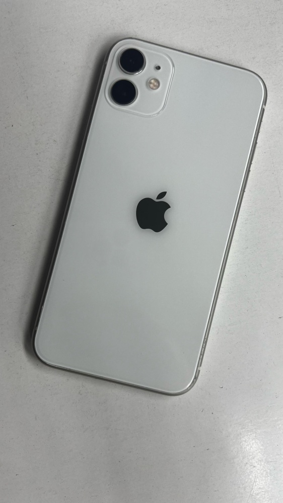 Смартфон iPhone 11 128 Gb