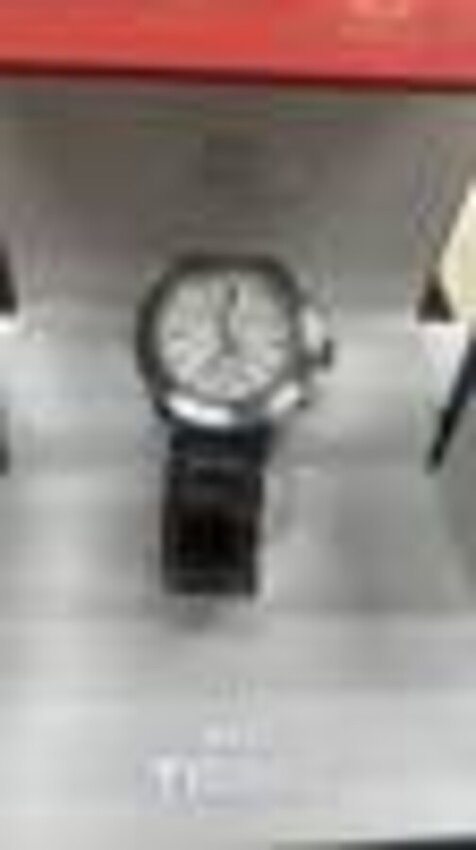 Часы TISSOT кварц