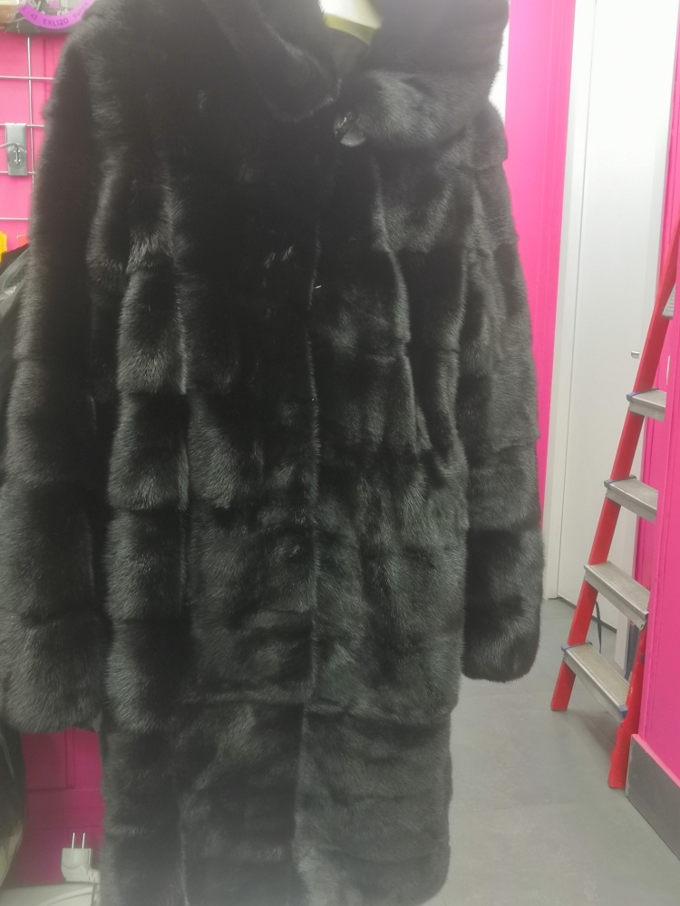 Шуба норка с капюшоном