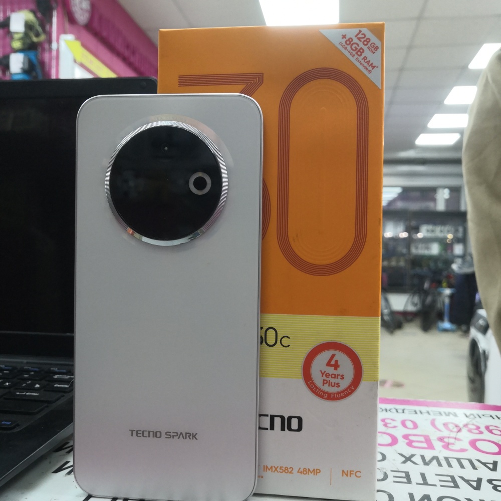 Мобильный телефон Tecno spark 30c 128