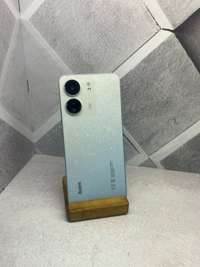 Смартфон Xiaomi Redmi 13C 8/256