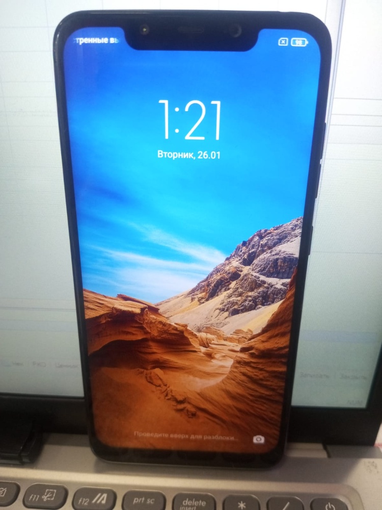 Смартфон Xiaomi Poco F1 6\128