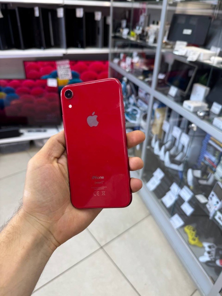 Смартфон iPhone XR 128 Gb red