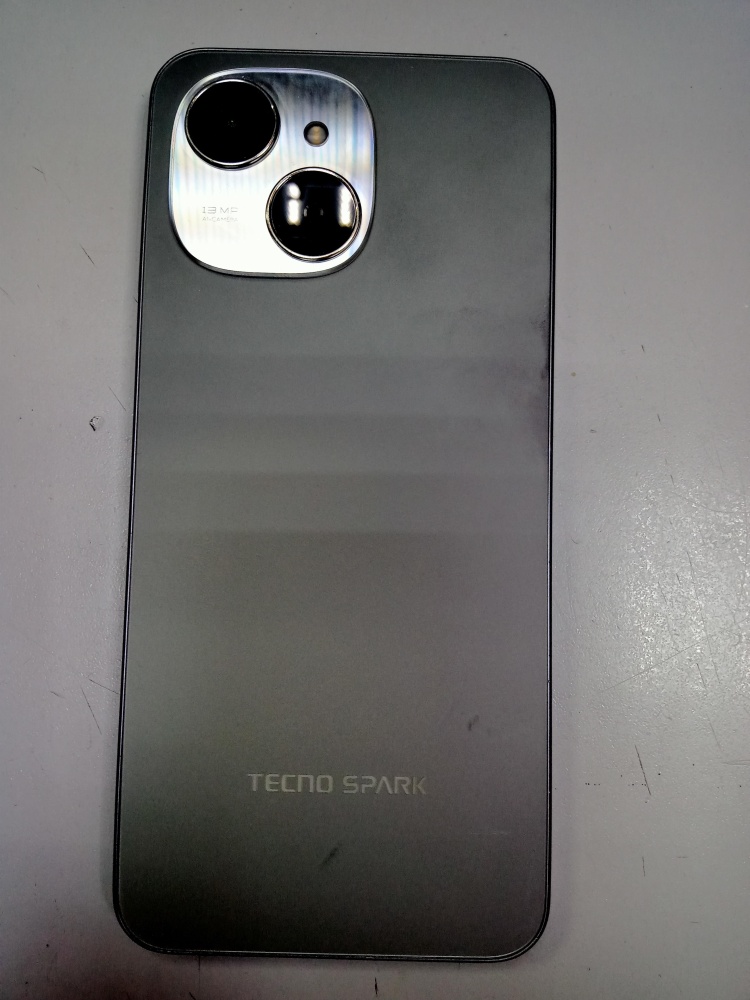 Мобильный телефон Tecno SPARK 40C