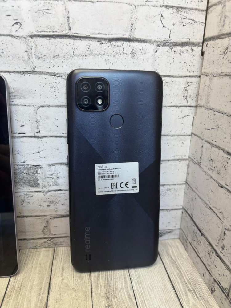 Смартфон Realme C21 4/64